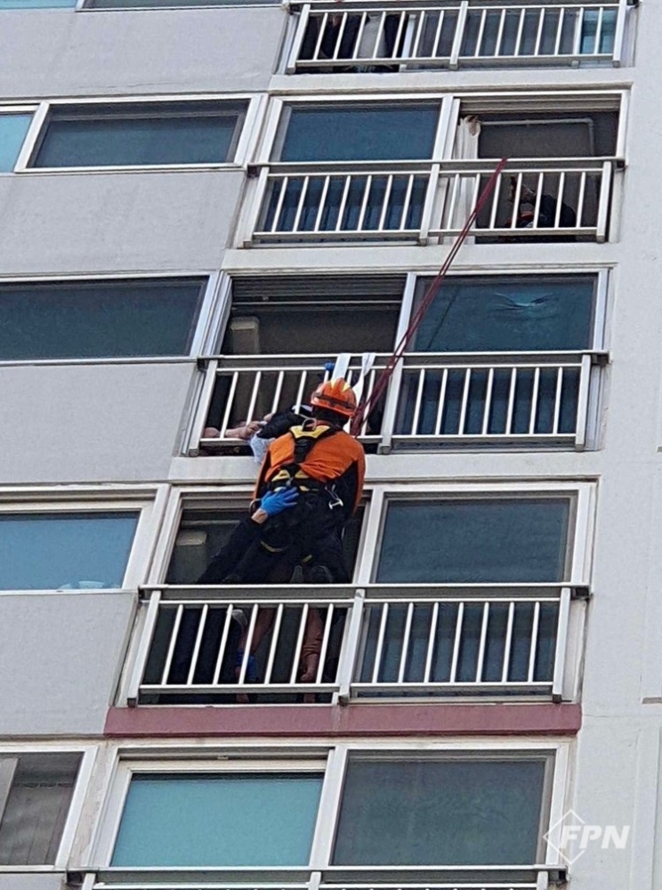 3.5 추락위험 구조.jpg