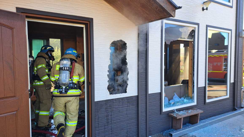 0850 양양 강현면 주택화재 소방활동 사진.jpg