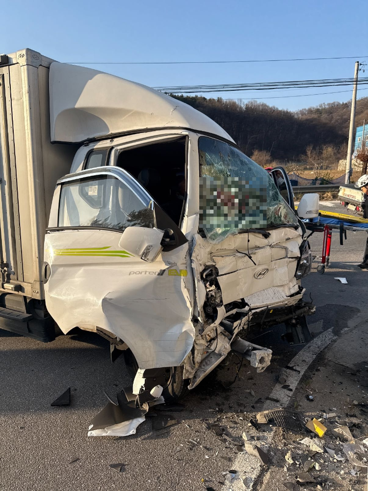 0704 원주 우산동 차량 단독사고.jpg