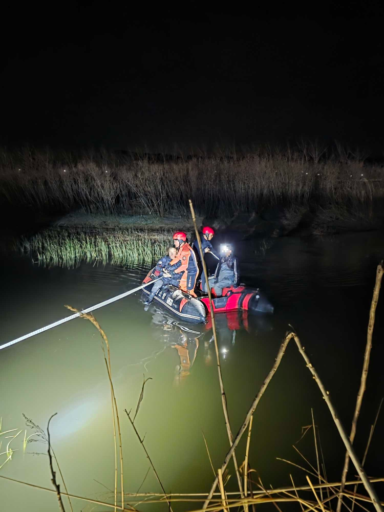 2252 양양 조산리 남대천 낚시객 고립.jpg