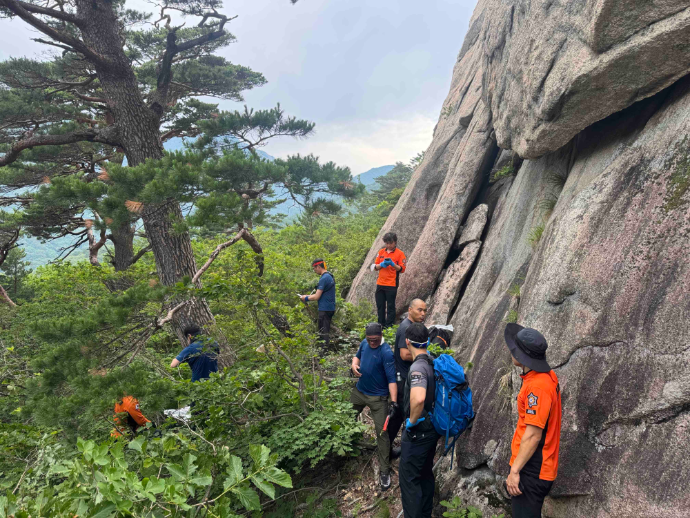 1355 속초 설악산 산악구조-2.jpg