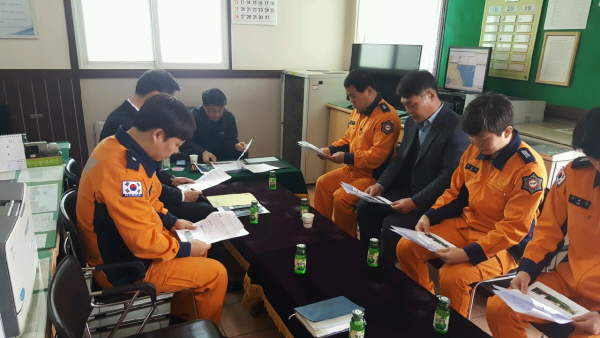 600170330_속초소방서,_이흥교_강원소방본부장_영랑119안전센터_방문.jpg