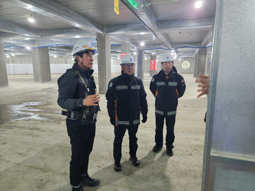 고층건축물 공사현장 (2).jpg