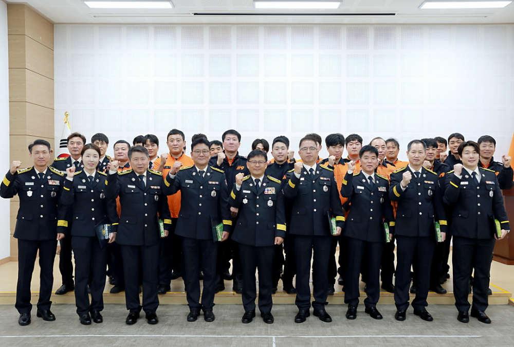 [0.5k]10.31.) 승진자 임용식4.JPG