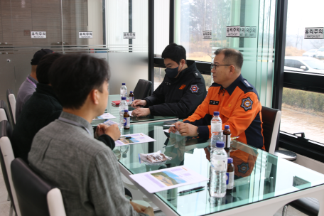 [횡성소방서, 봄철 화재예방 추진..골든포레스트 요양원 관서장 현장점검]